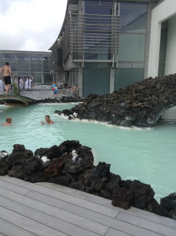 C226ABE2-192B-44E4-BB11-FB461C4F41EF